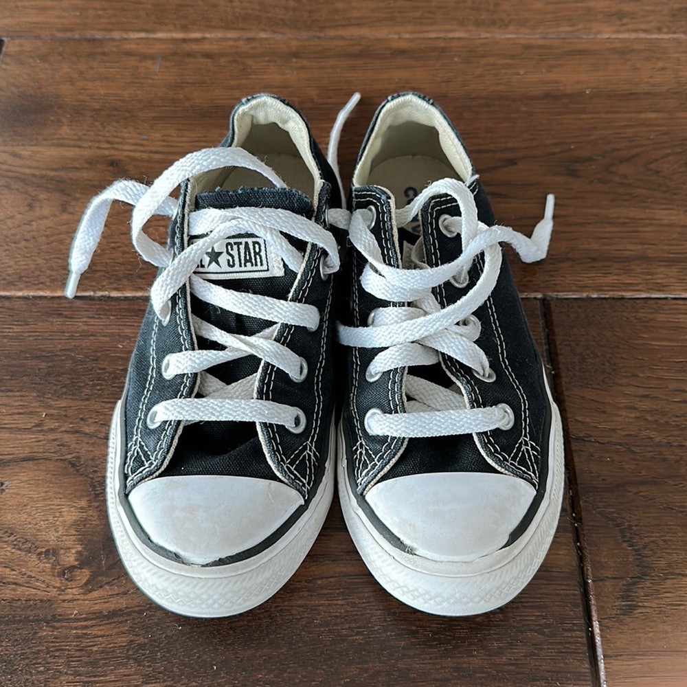 Converse- Chuck Taylor All Star Classic- size 13.5 kids.